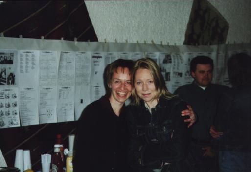 Annette Kohn, Iris Terzka, Lex'l und Heidi Restle von hinten und unsere Abi-Zeitung - Teil 2